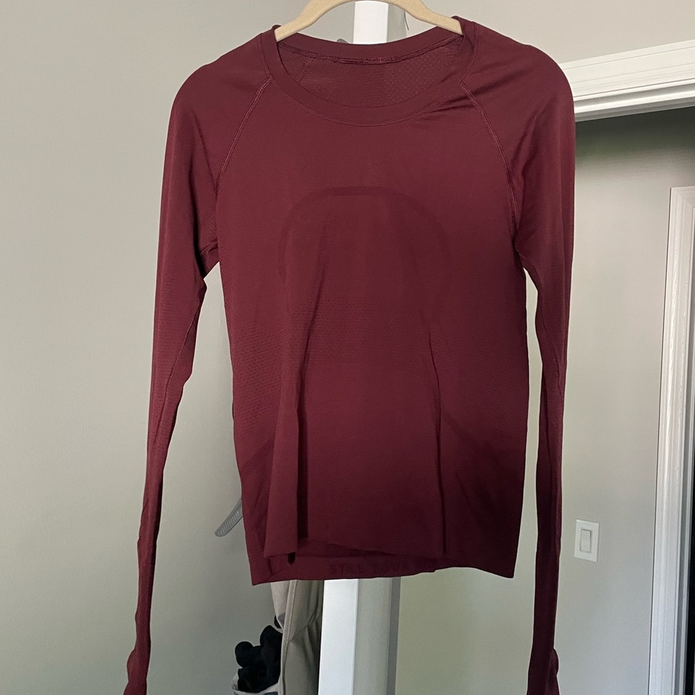 Lululemon Swiftly Tech Long Sleeve 2.0 *Race length* Maroon (Ox Blood) SIZE 6